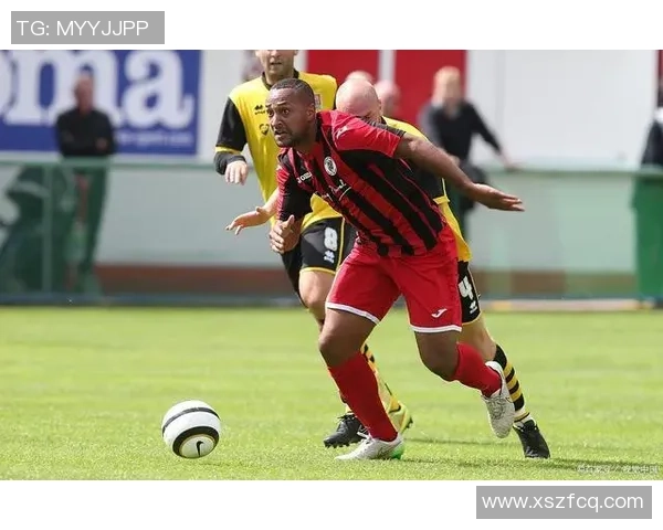 维迪斯与威廉的精彩对决揭示足球战术与团队协作的重要性